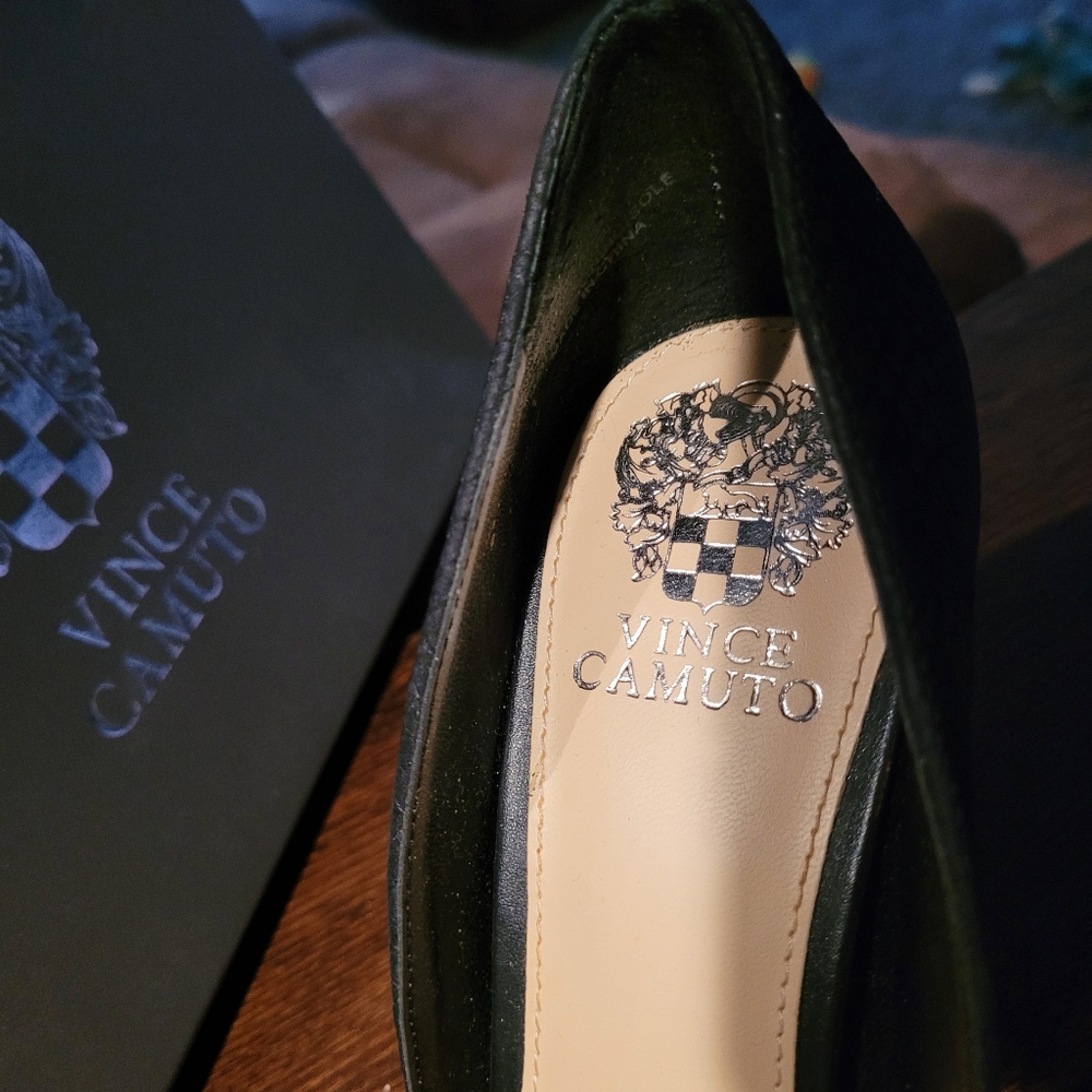 Heels - Picture 5 of 5